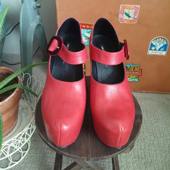 Miista Red Platform Heels 39 - Picture 3 of 7